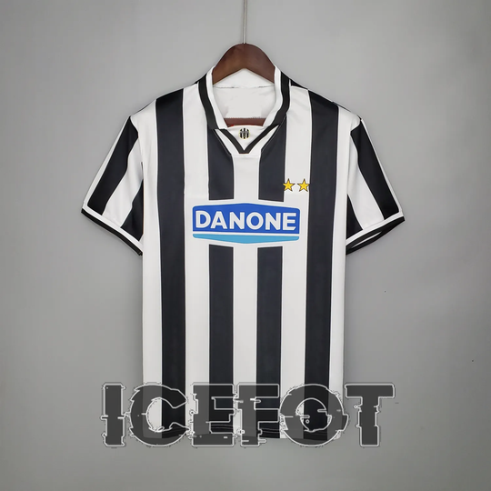 Juventus Home Retro Jersey 94 95